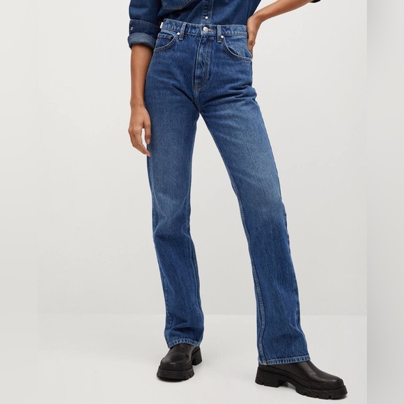 NWT Medium Wash Vintage Flate Jean from Mango, Size 4. - Picture 1 of 8
